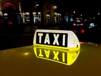  precio-taxi-aeropuerto-valladolid-centro	